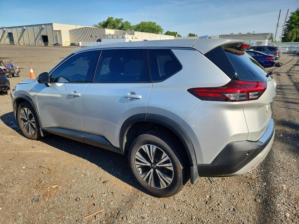 2021 NISSAN ROGUE SV 2