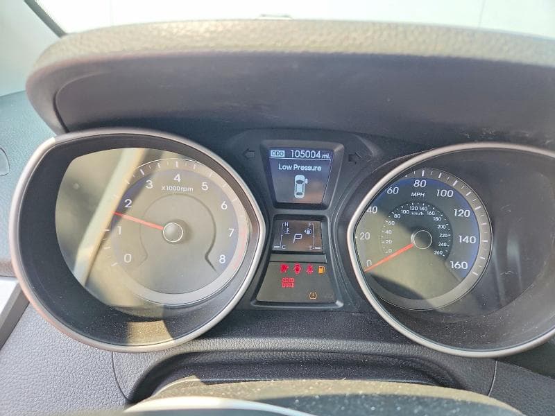 2017 HYUNDAI ELANTRA GT BASE 9