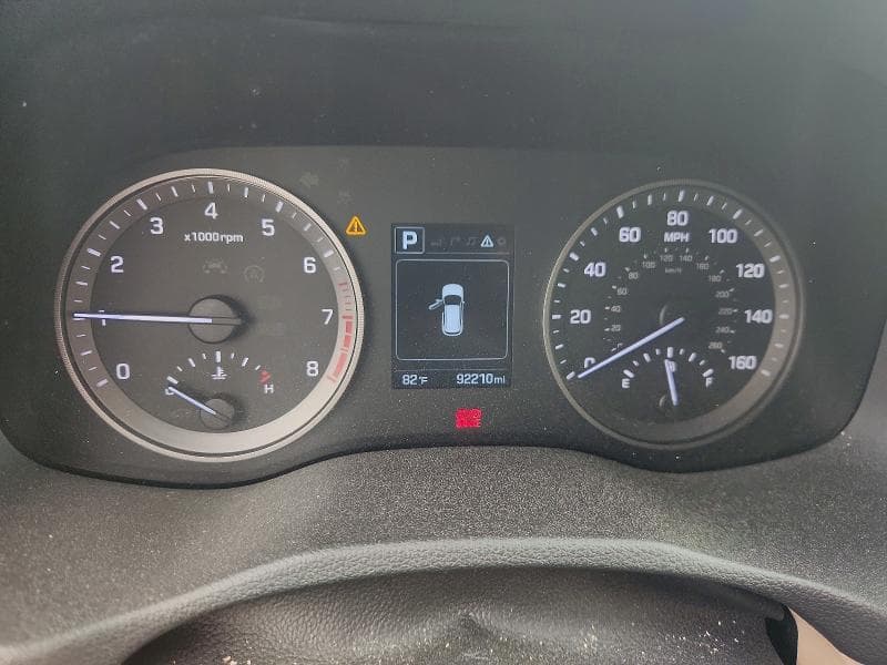2017 HYUNDAI TUCSON LIMITED 9