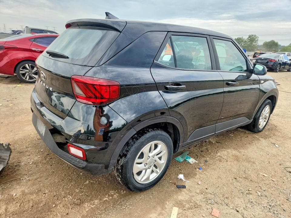 2021 HYUNDAI VENUE SE 3