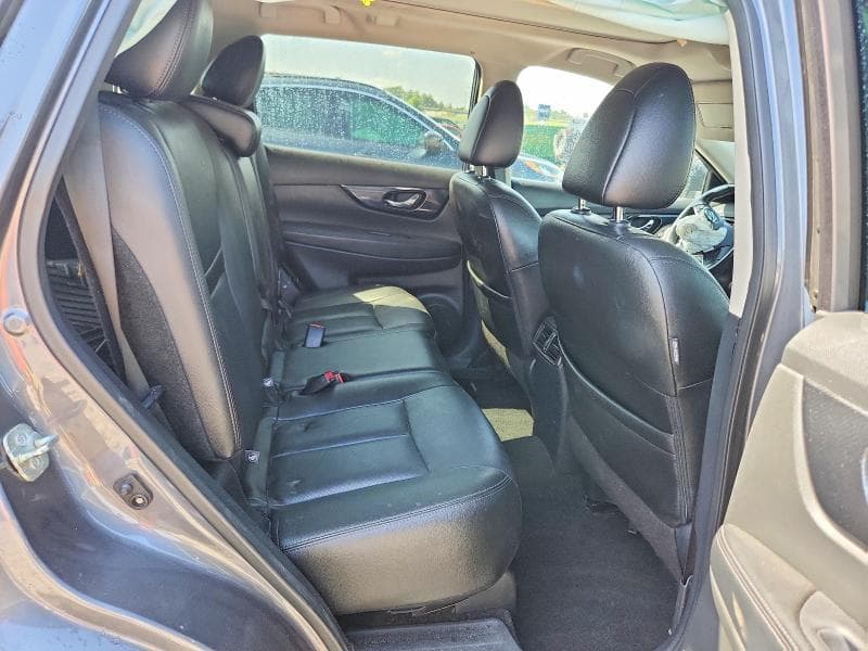 2019 NISSAN ROGUE SL 11