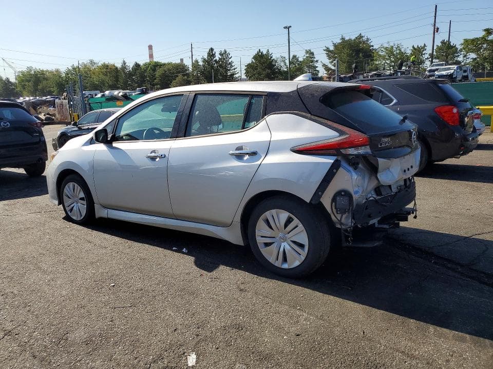 2022 NISSAN LEAF S 2