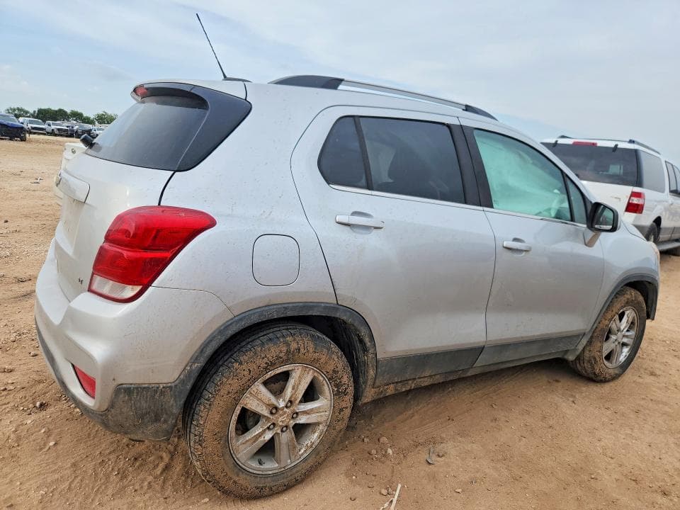 2019 CHEVROLET TRAX 1LT 3