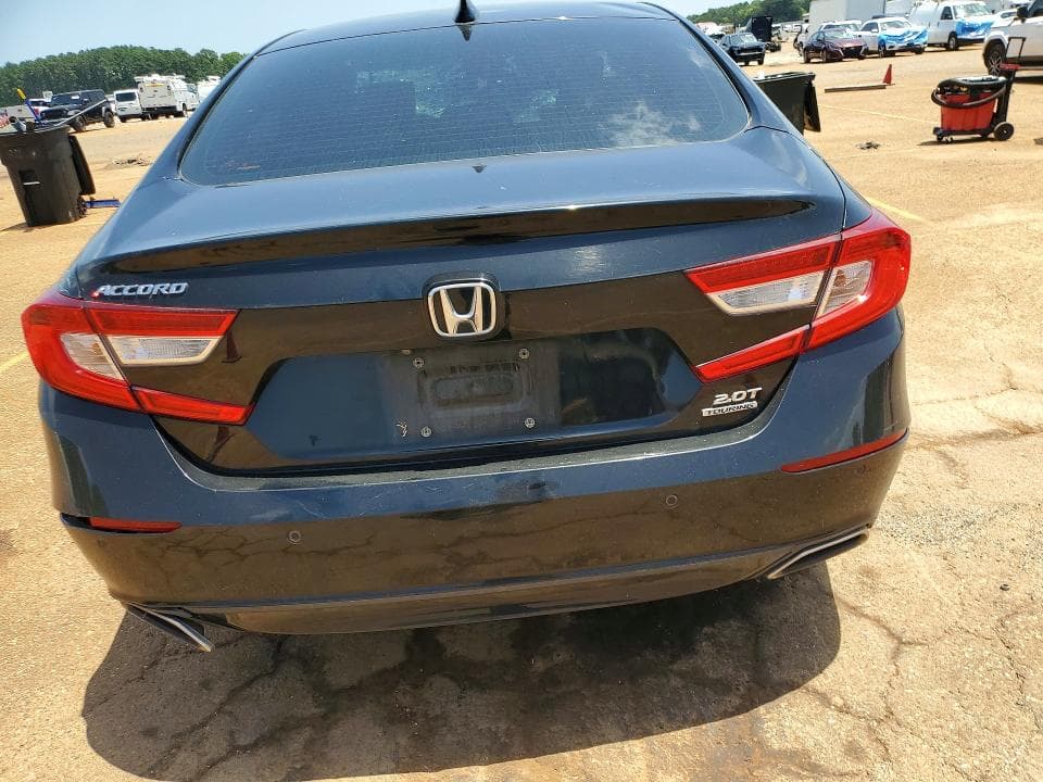 2021 HONDA ACCORD TOURING 6