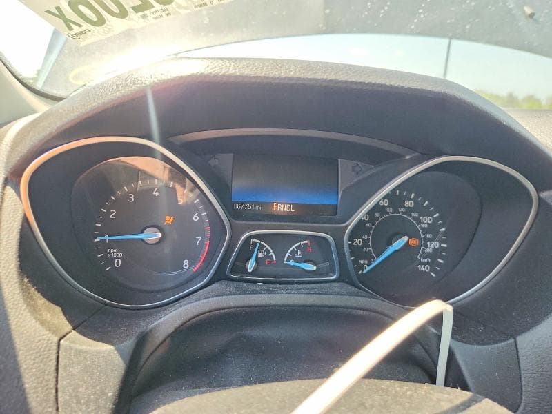 2017 FORD FOCUS SE 9