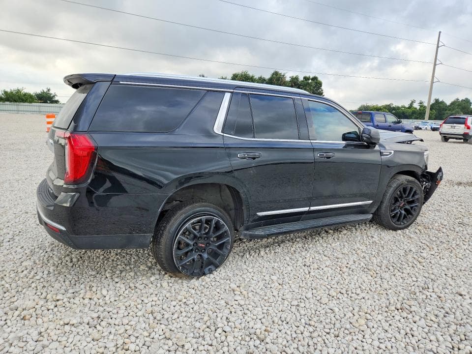 2022 GMC YUKON SLT 3
