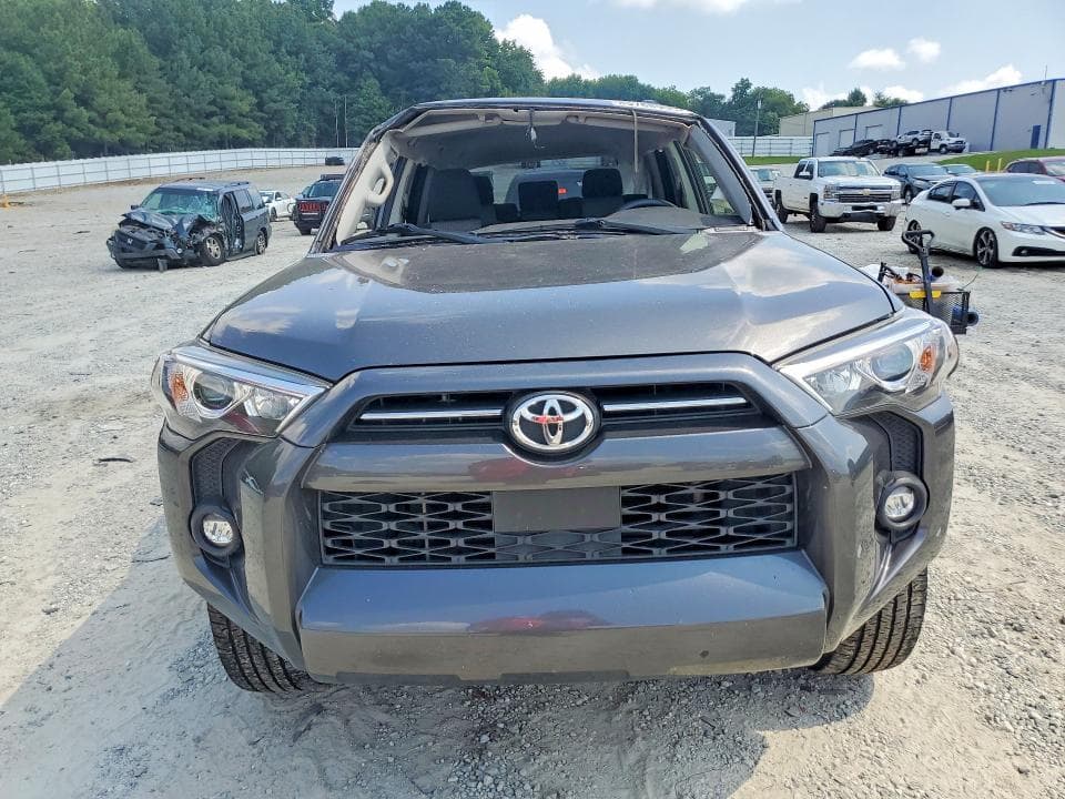 2021 TOYOTA 4RUNNER SR5 5