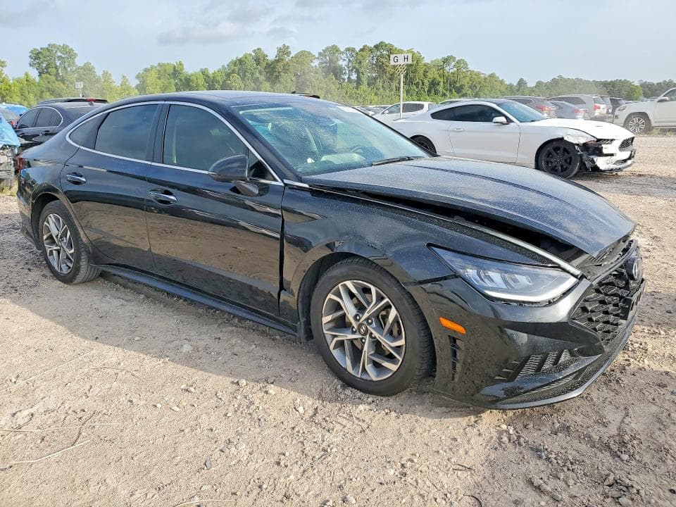 2021 HYUNDAI SONATA SEL 4