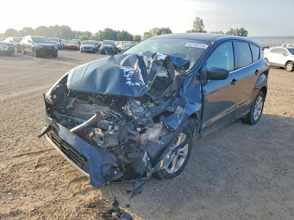 2019 FORD ESCAPE SE - 1