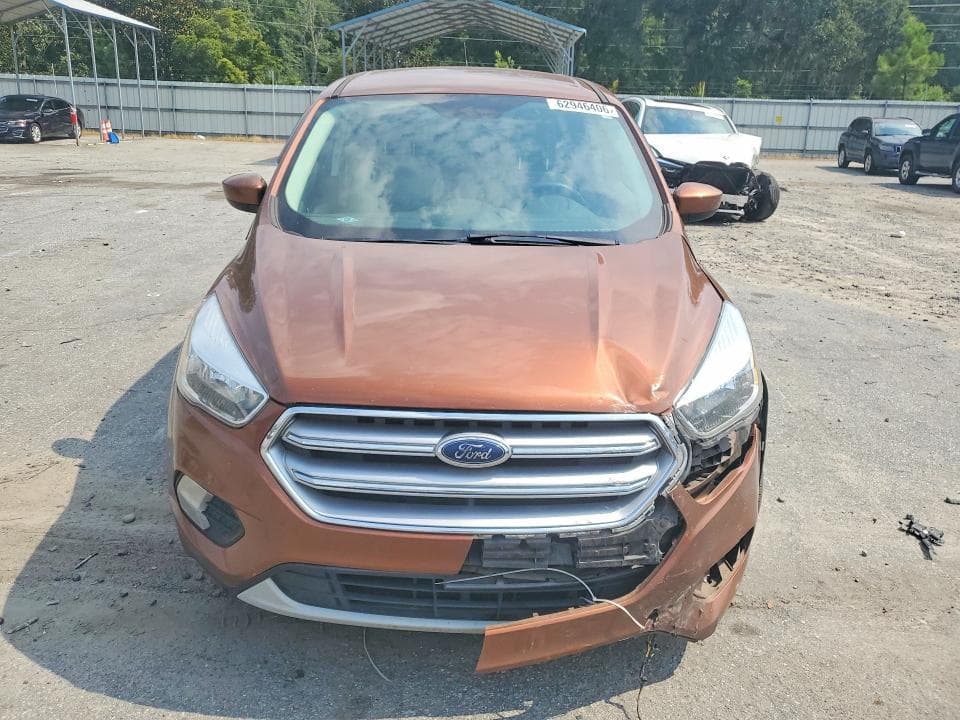 2017 FORD ESCAPE SE 5