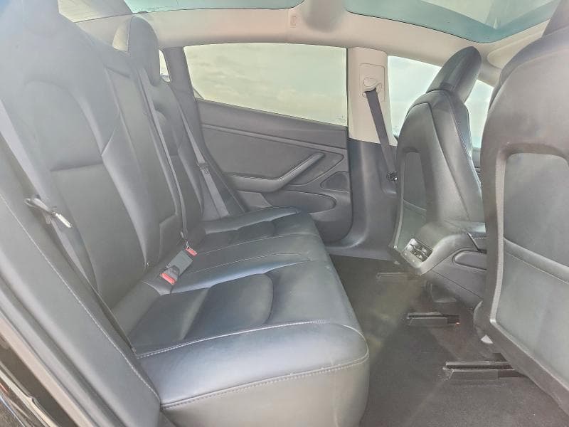 2019 TESLA MODEL 3 10