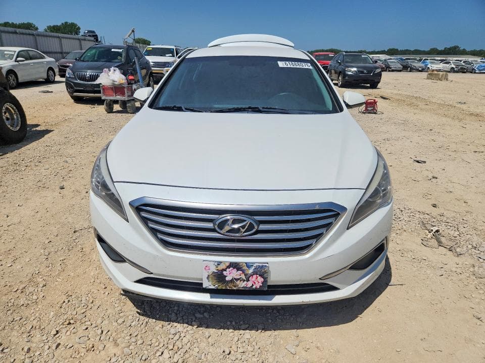 2017 HYUNDAI SONATA SE 5