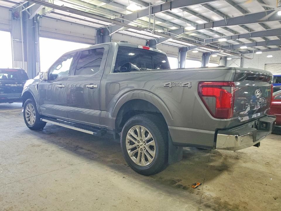 2024 FORD F150 XLT 2