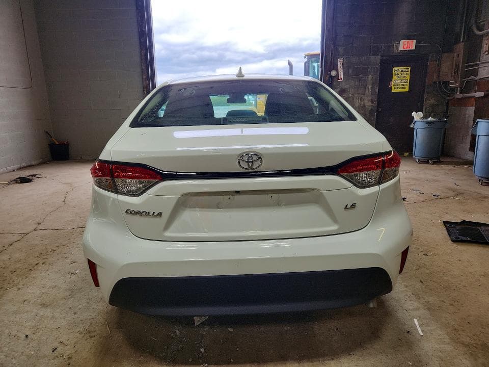 2026 TOYOTA COROLLA LE 6