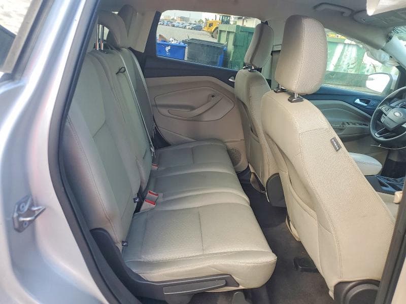 2018 FORD ESCAPE SE 10