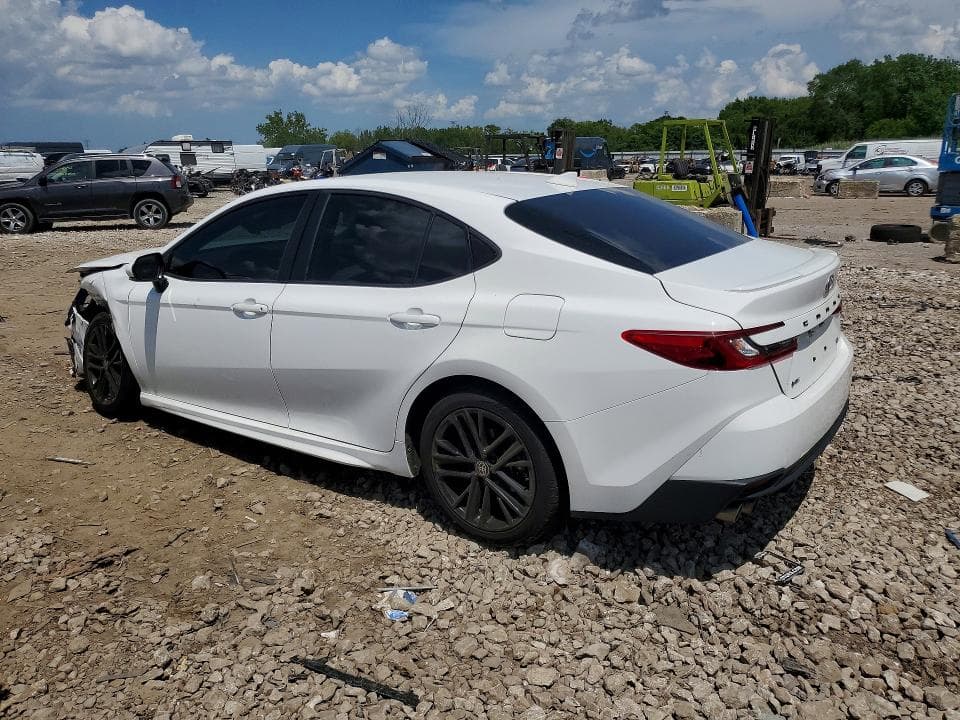 2025 TOYOTA CAMRY SE 2