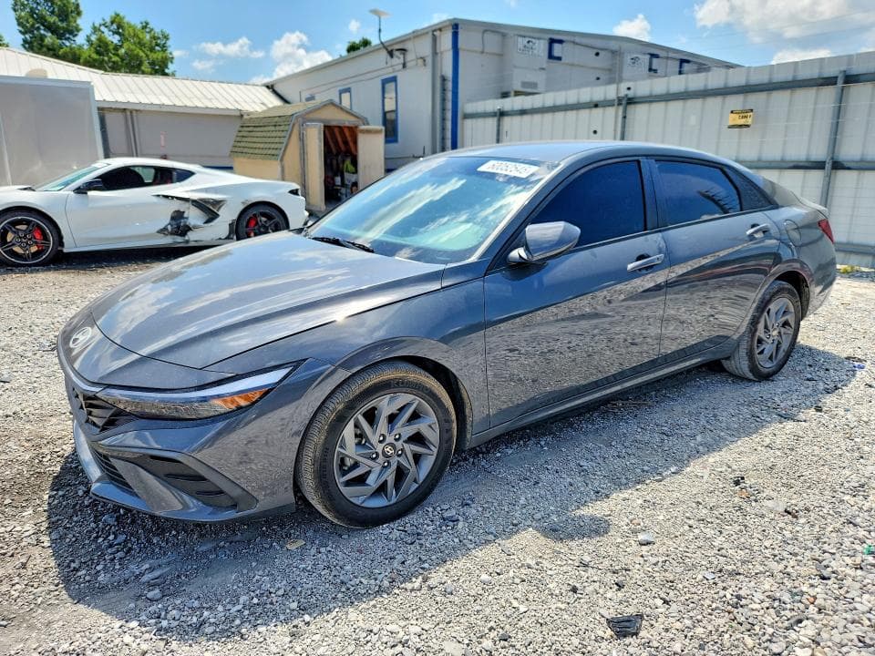 2024 HYUNDAI ELANTRA SEL - 1