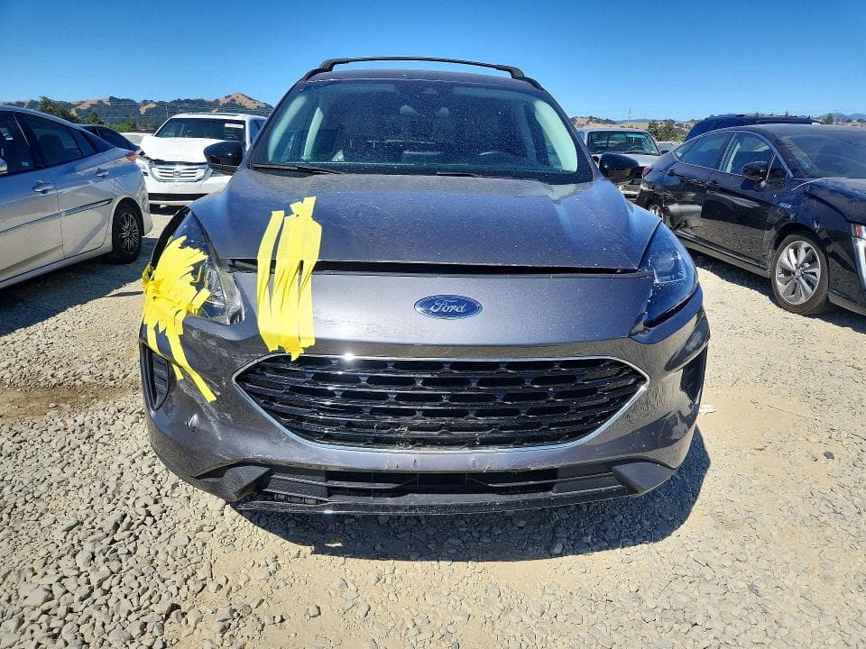 2021 FORD ESCAPE SE 5