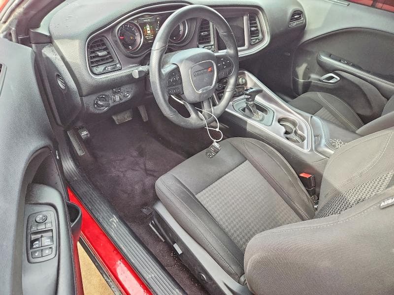 2017 DODGE CHALLENGER SXT 8