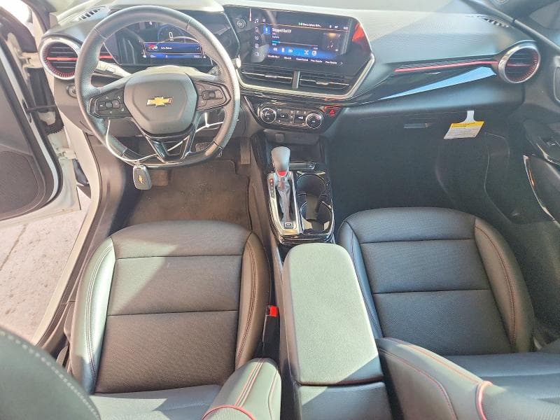 2025 CHEVROLET TRAX 2RS 8