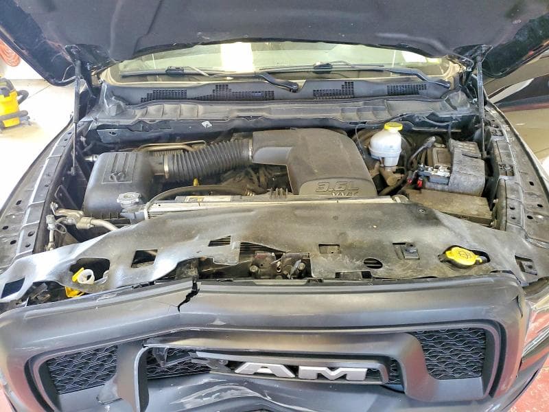 2020 RAM 1500 CLASSIC WARLOCK 11