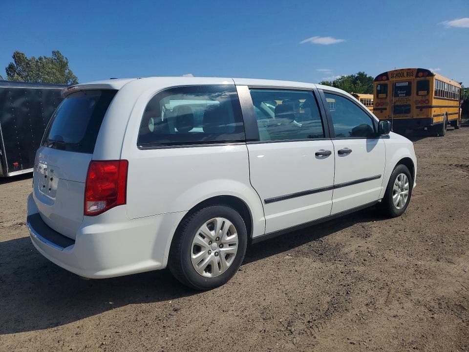 2017 DODGE GRAND CARAVAN SE 3