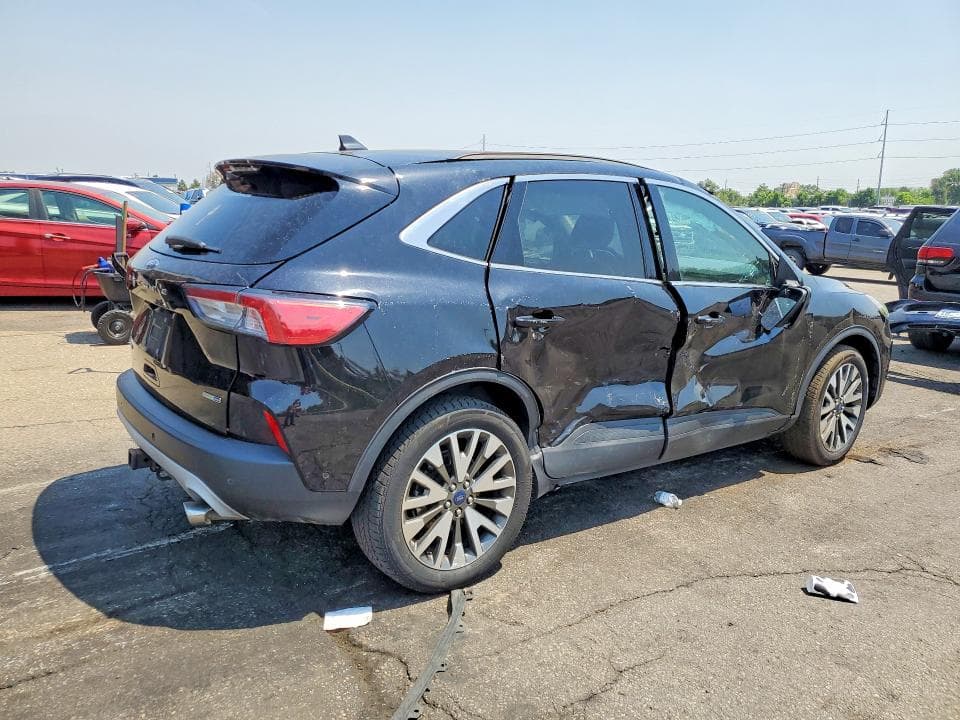 2020 FORD ESCAPE TITANIUM 3