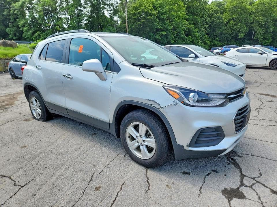 2018 CHEVROLET TRAX 1LT 4