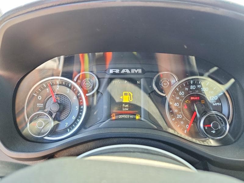 2019 RAM 1500 BIG HORN 9