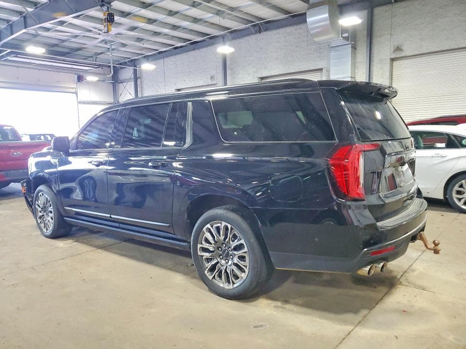 2024 GMC YUKON XL DENALI ULTIMATE 2