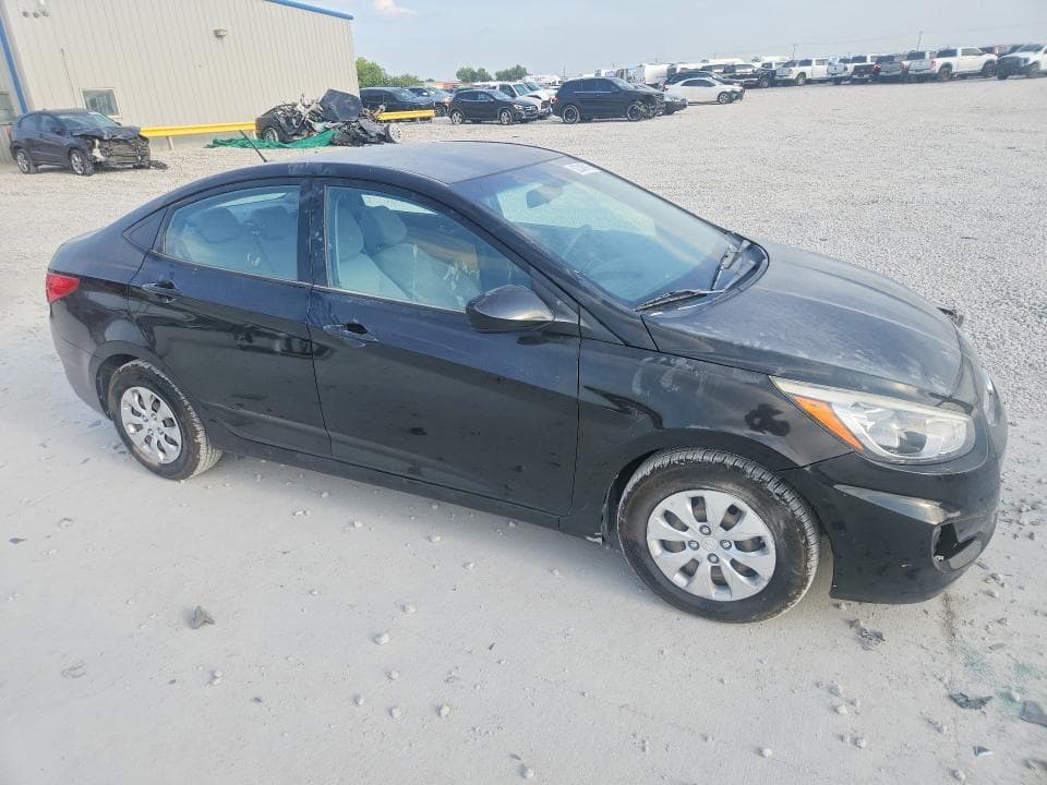 2017 HYUNDAI ACCENT SE 4