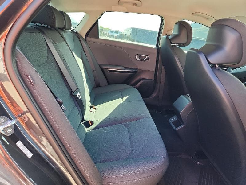 2025 KIA K4 LXS 10