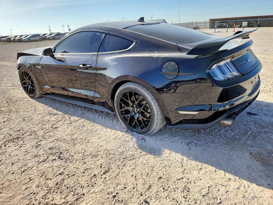 2021 FORD MUSTANG GT 2