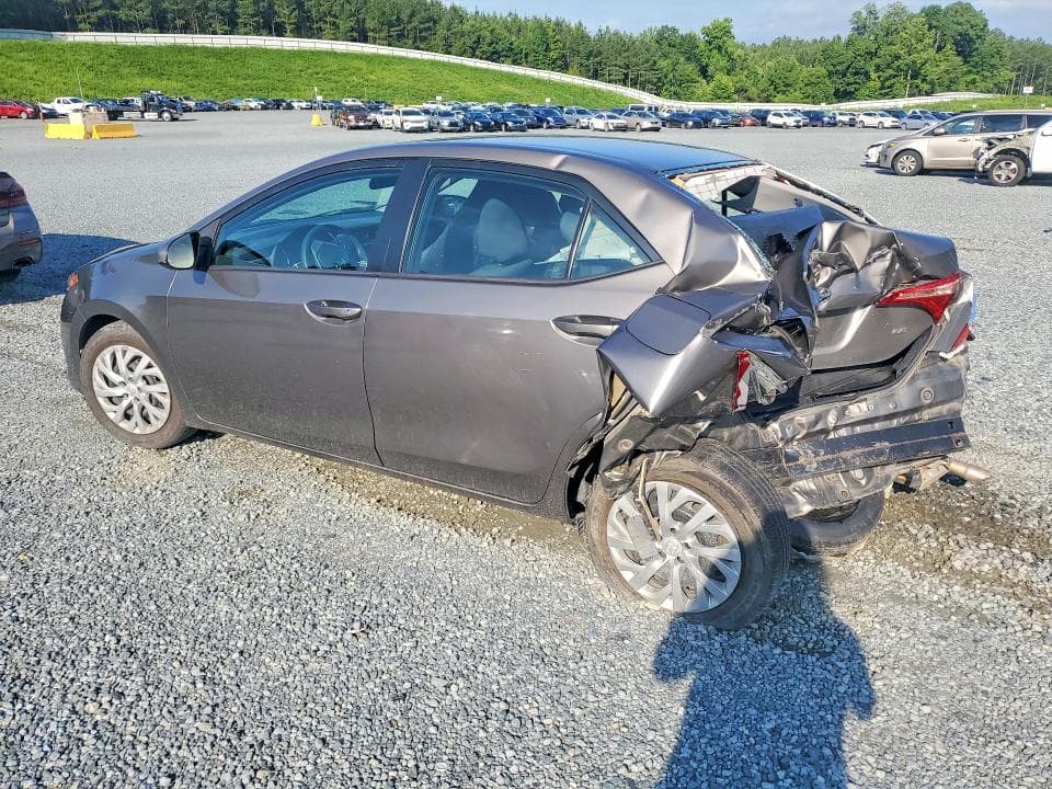 2018 TOYOTA COROLLA 2
