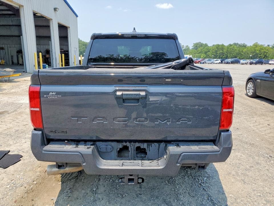 2025 TOYOTA TACOMA TRD SPORT 6