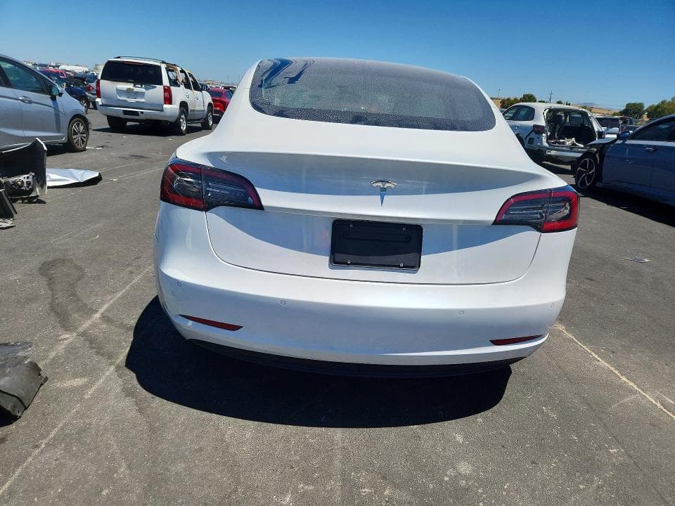 2021 TESLA MODEL 3 6