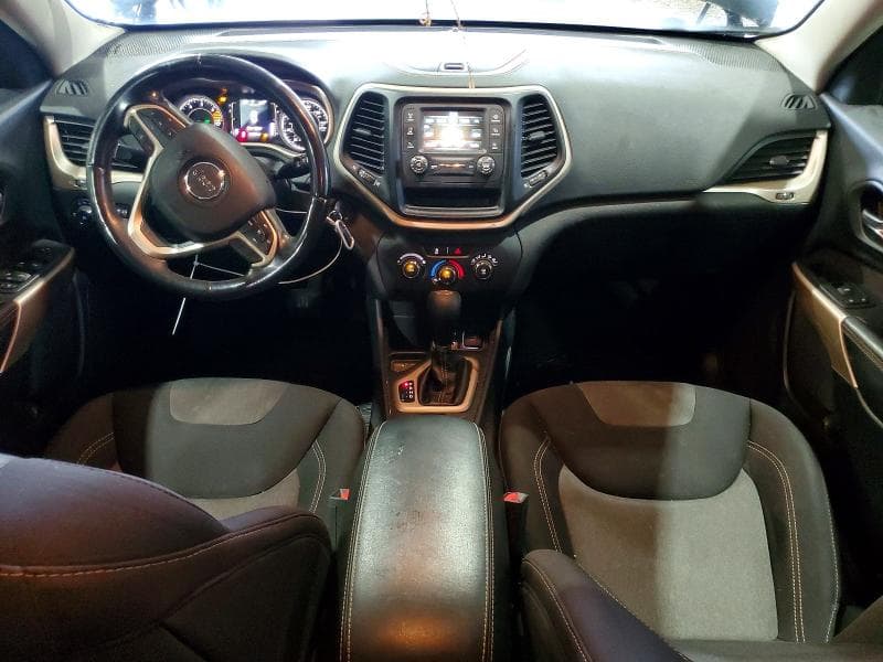 2018 JEEP CHEROKEE LATITUDE 8