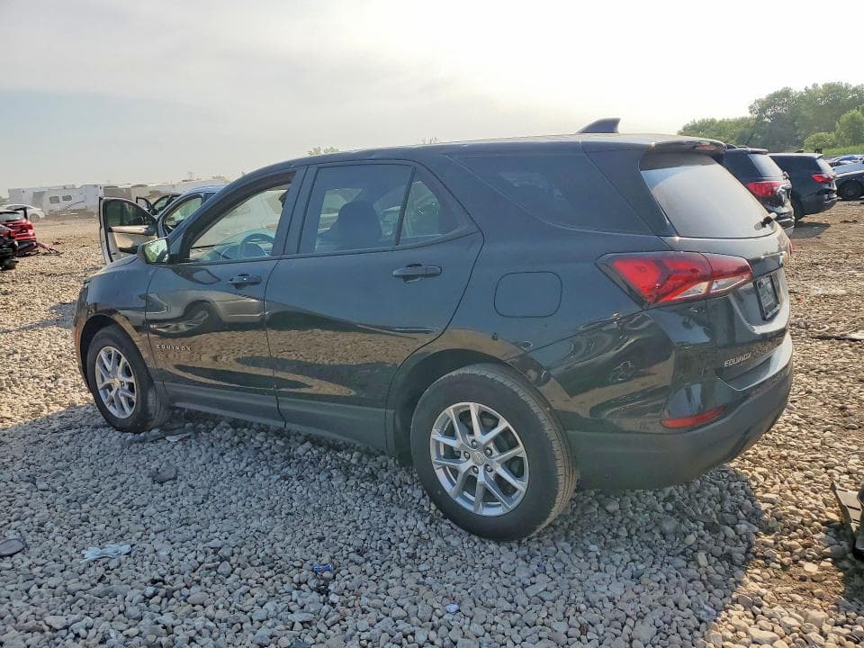 2024 CHEVROLET EQUINOX LS 2