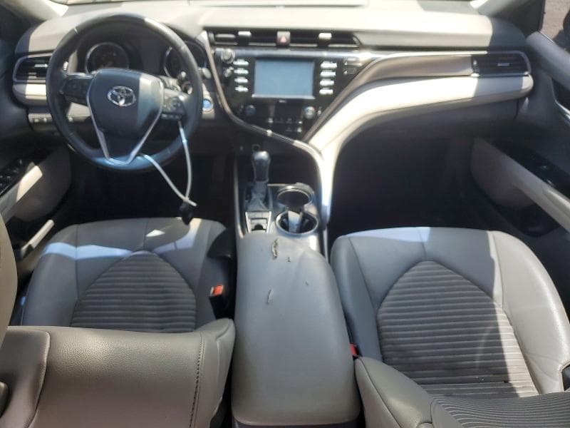 2020 TOYOTA CAMRY SE 8