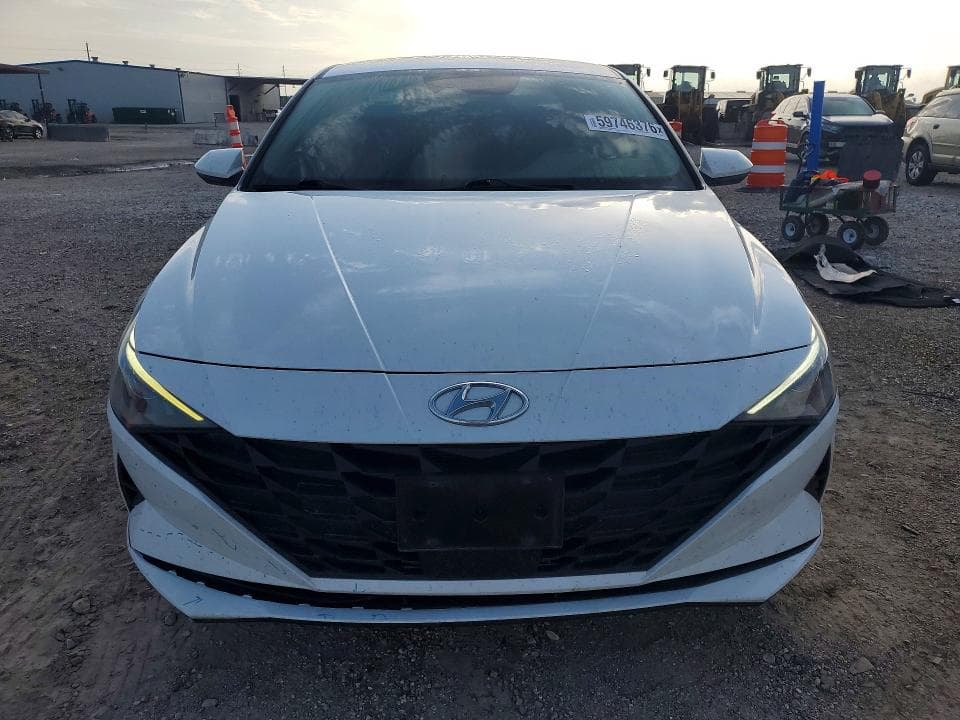 2023 HYUNDAI ELANTRA SEL 5