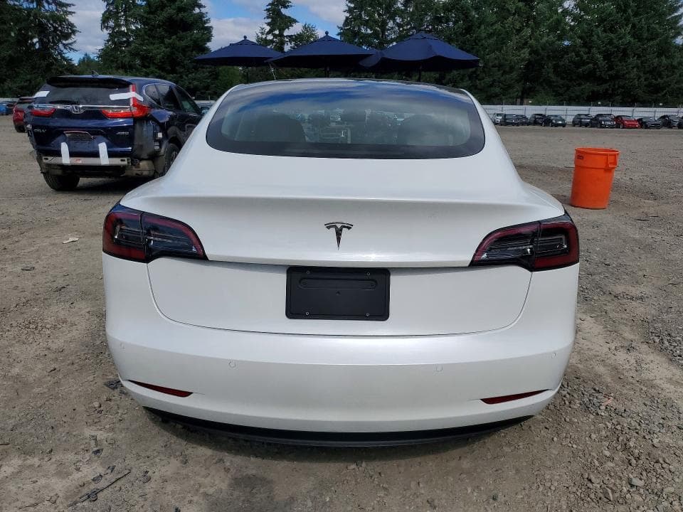 2021 TESLA MODEL 3 6