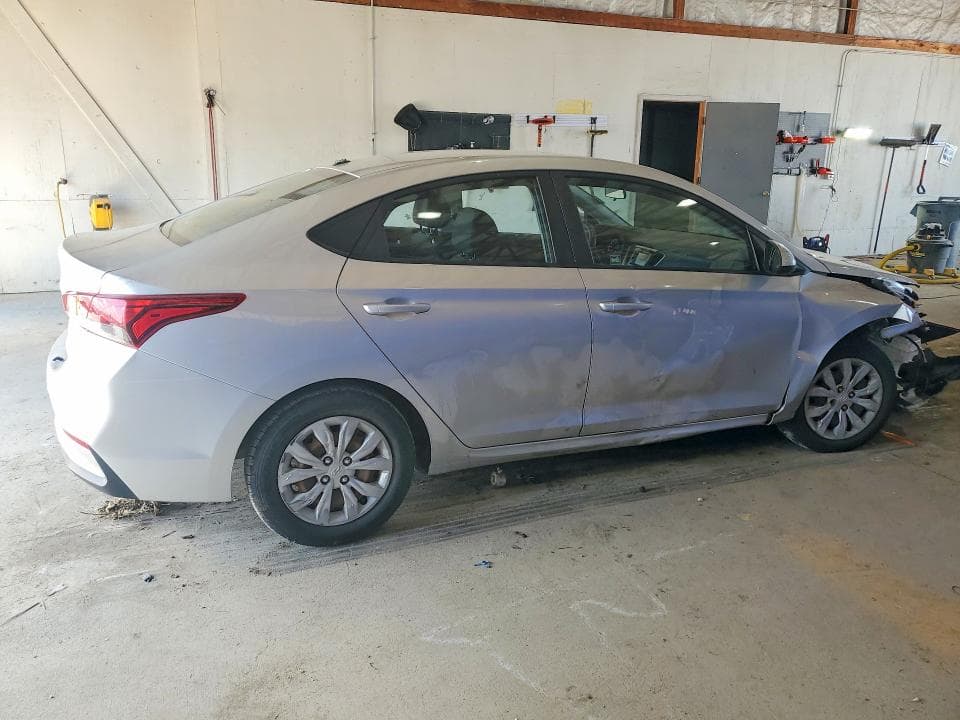 2019 HYUNDAI ACCENT SE 3