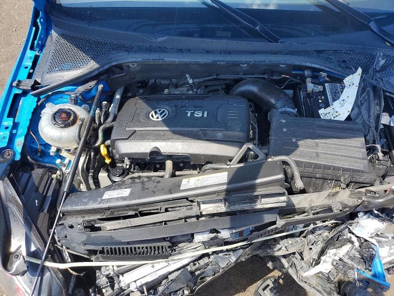 2021 VOLKSWAGEN GTI S 11