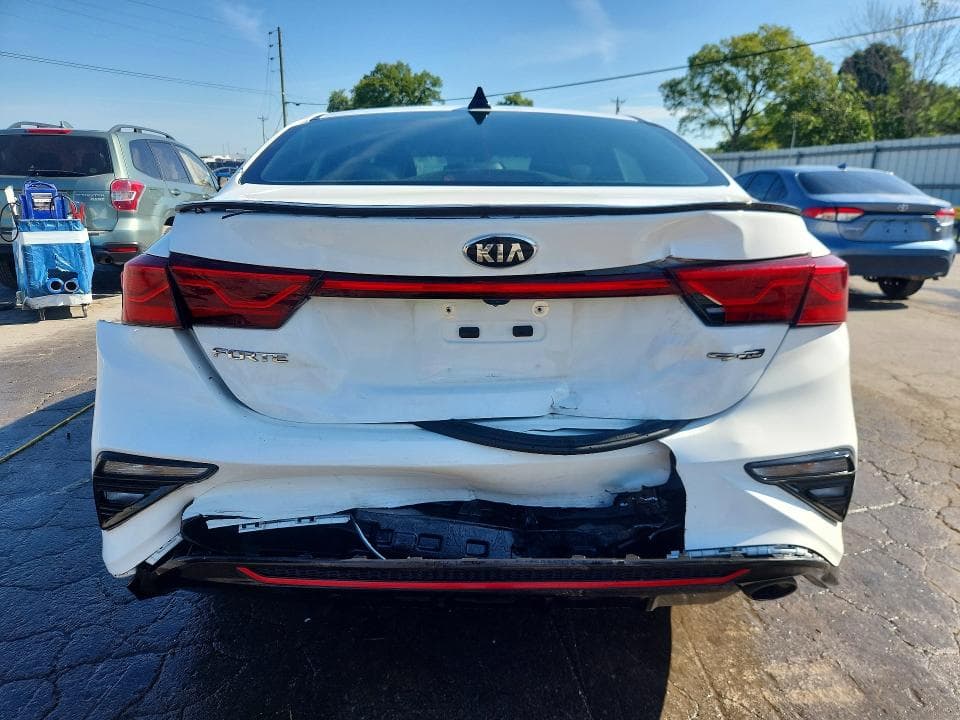 2021 KIA FORTE GT LINE 6
