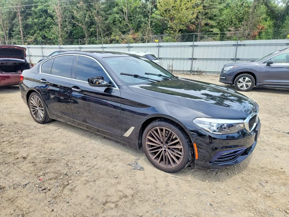 2018 BMW 530 XI 4