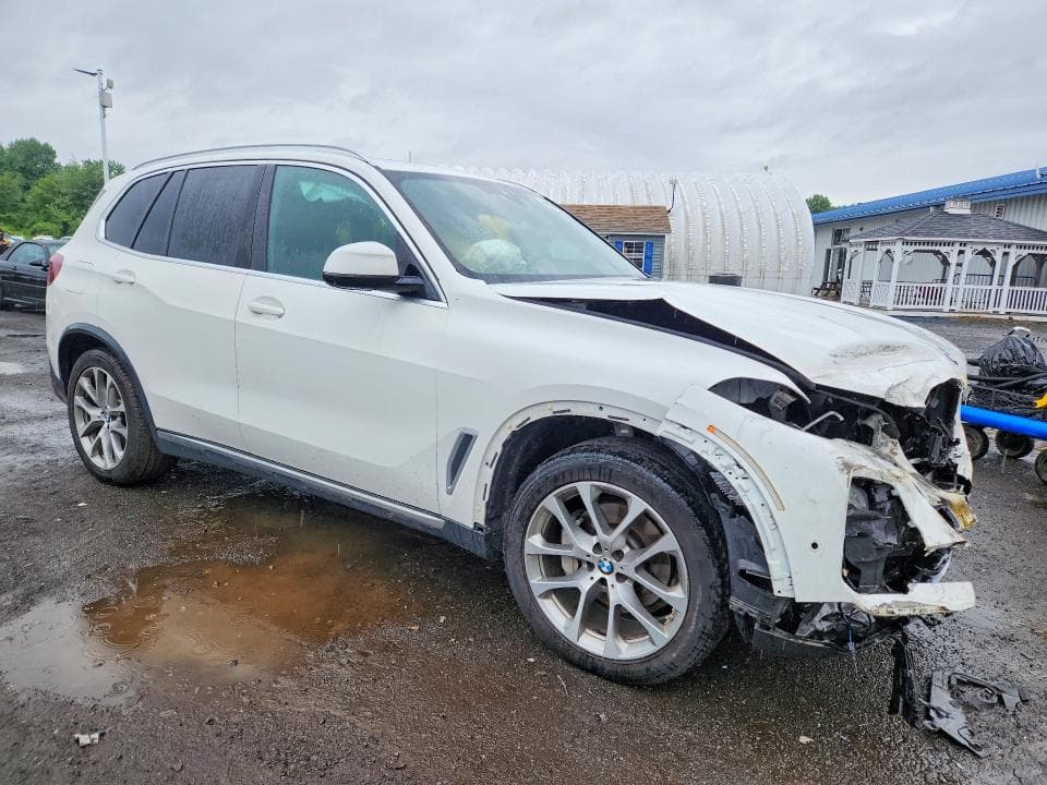 2021 BMW X5 XDRIVE40I 4