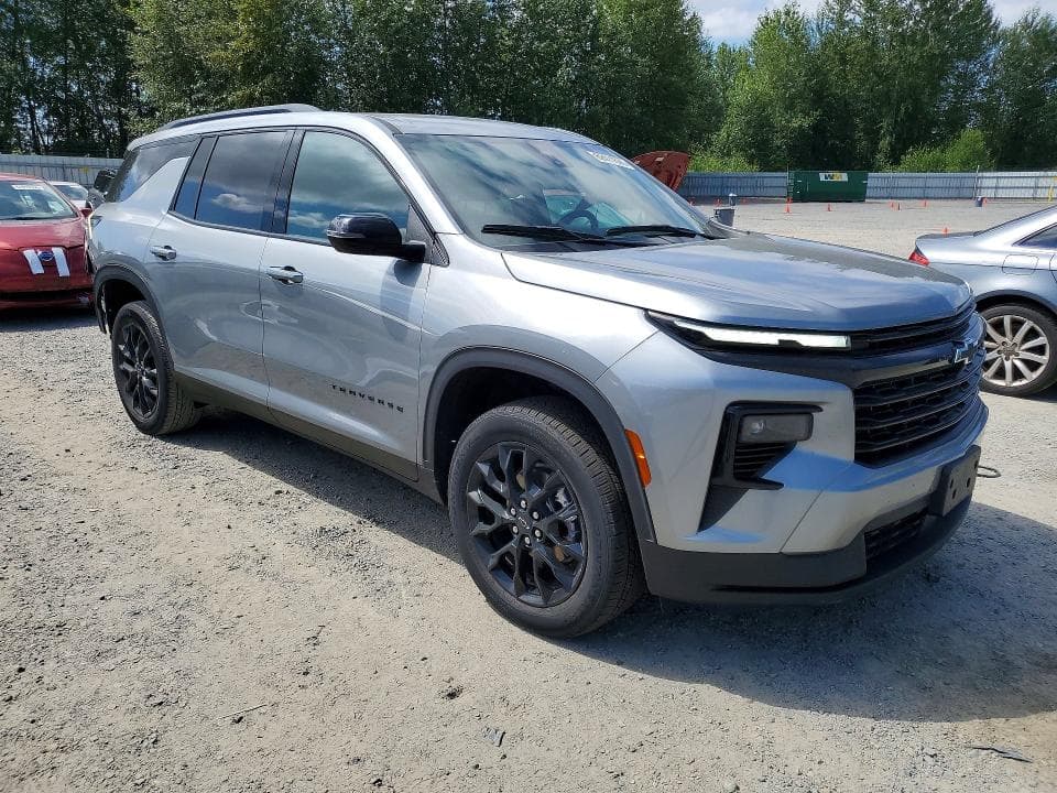 2025 CHEVROLET TRAVERSE LT 4