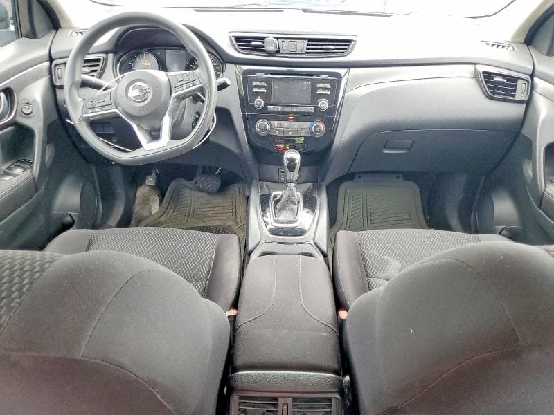 2017 NISSAN ROGUE SPORT S 8