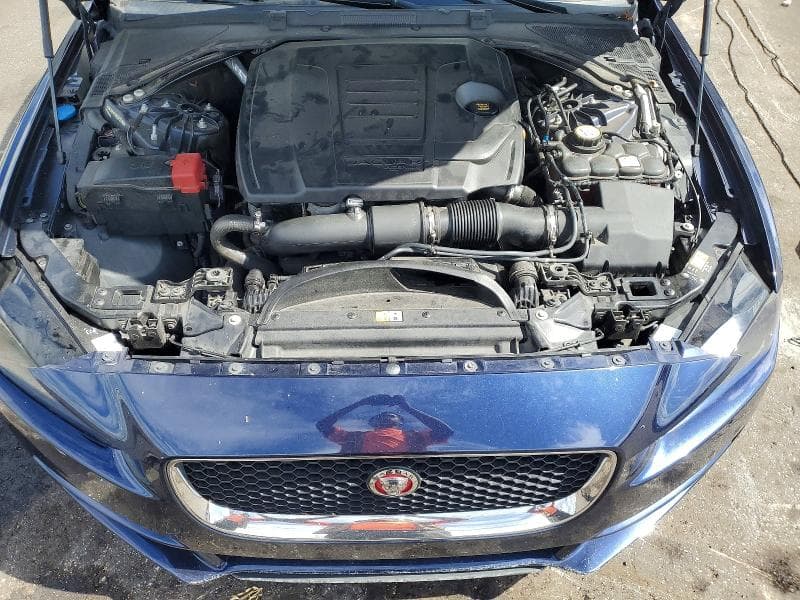 2019 JAGUAR XE PREMIUM 11