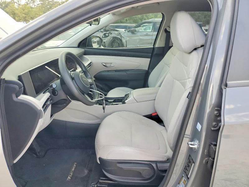 2025 HYUNDAI TUCSON SE 7